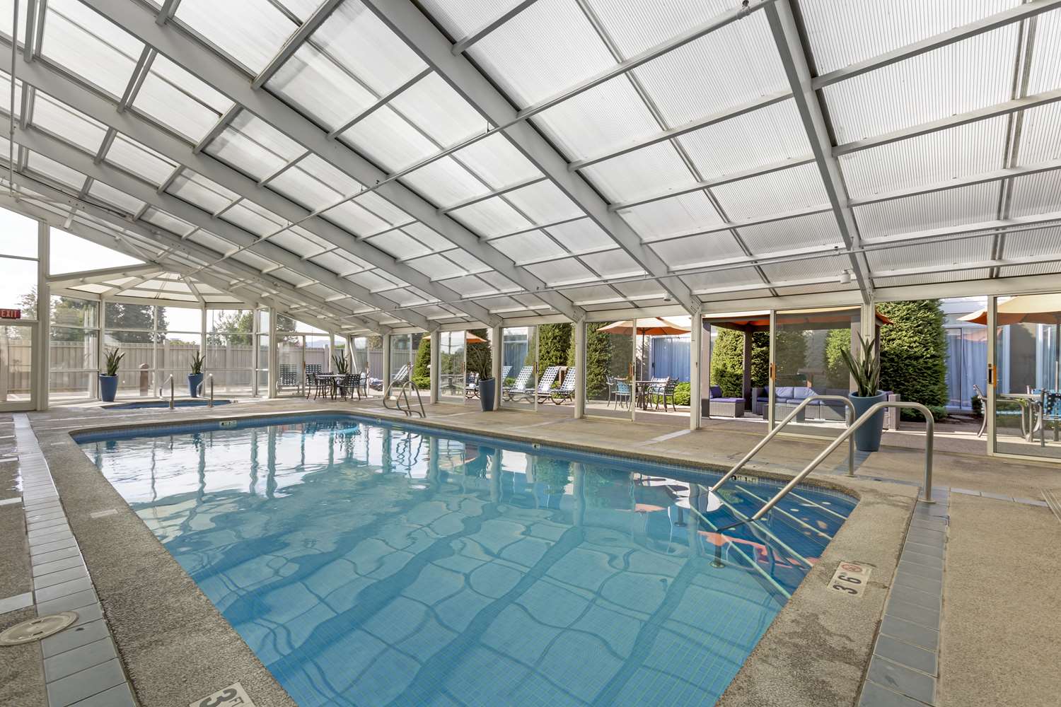 Best Western Plus Coeur D alene Inn 29/41