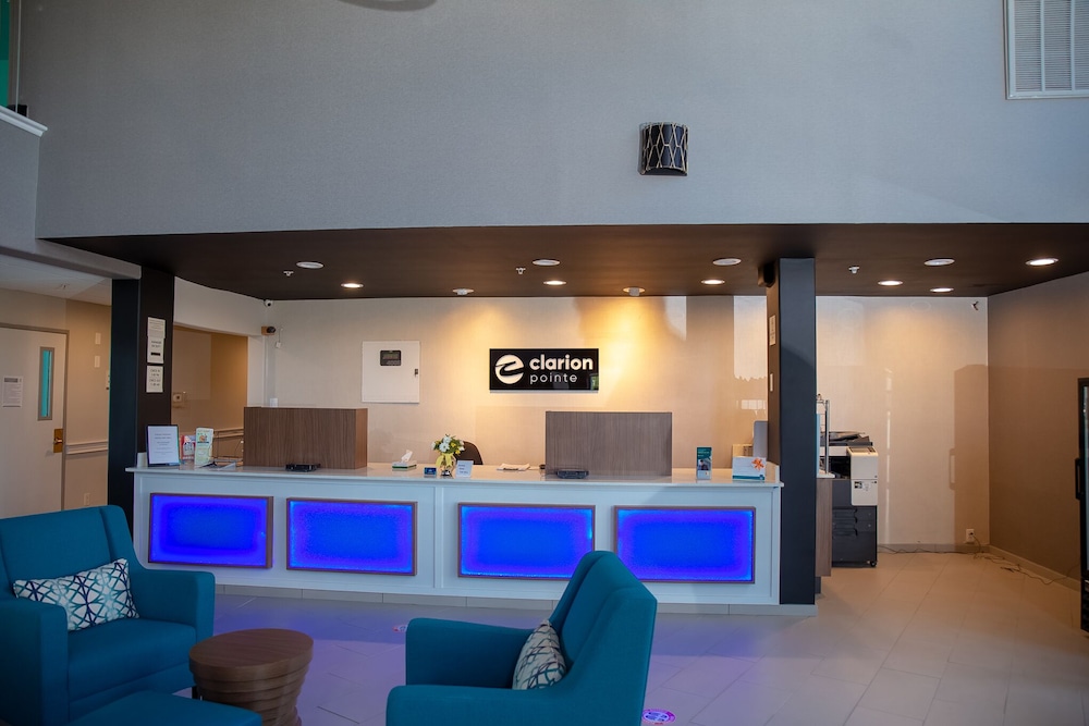 Clarion Pointe Indianapolis Airport 7/64