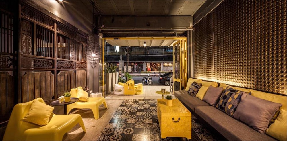 Fulfill Phuket Hostel 29/42