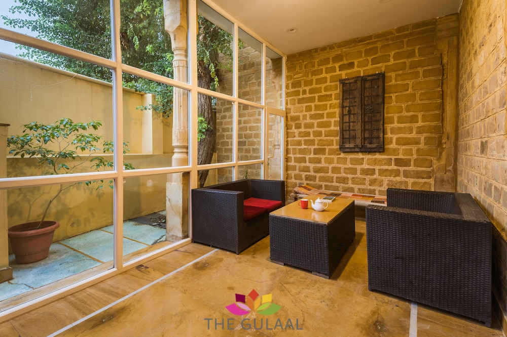The Gulaal 36/50