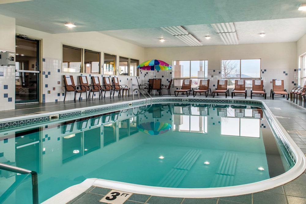 Quality Inn Jacksonville Near I-72 19/37