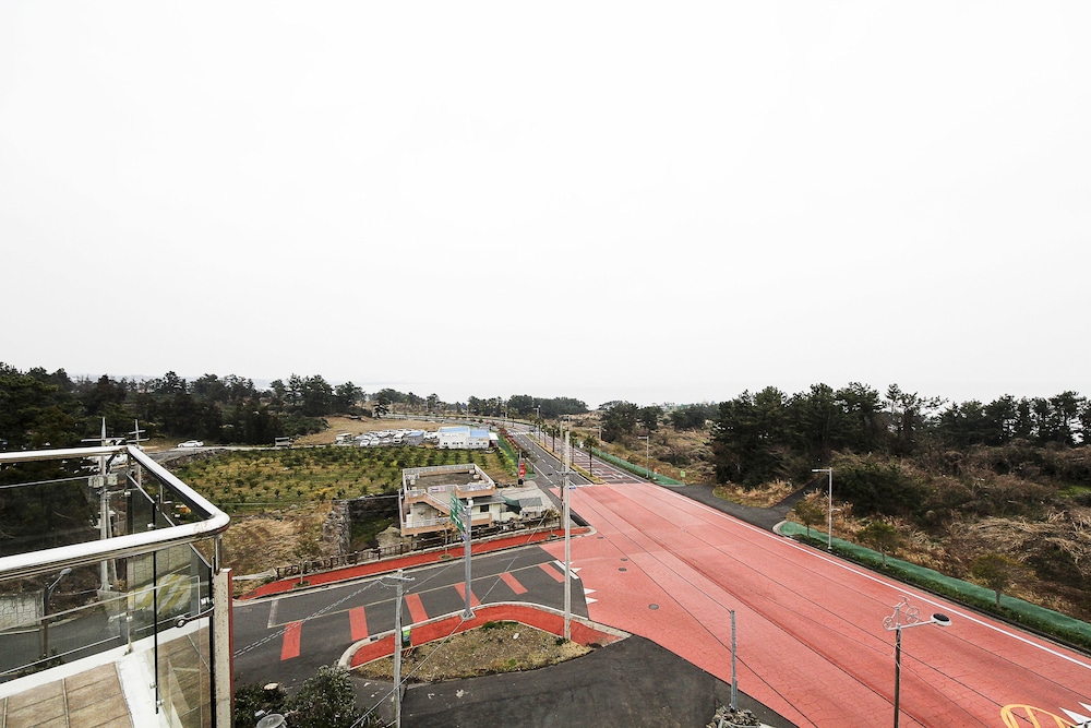 Jeju Ocean Blue Hotel 39/61
