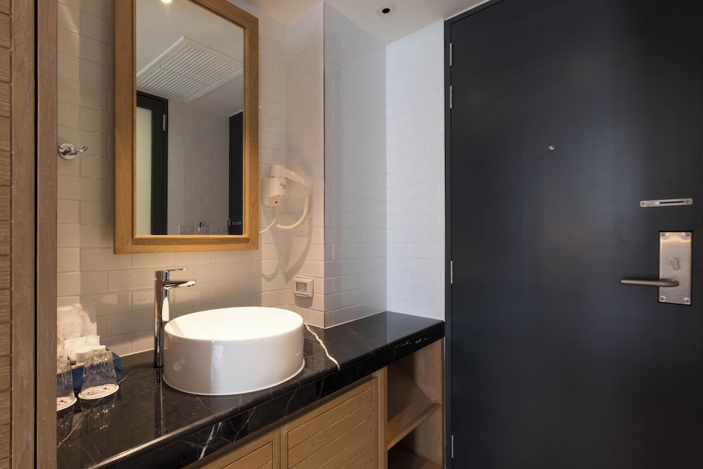 Klub Hotel Bangkok 65/65