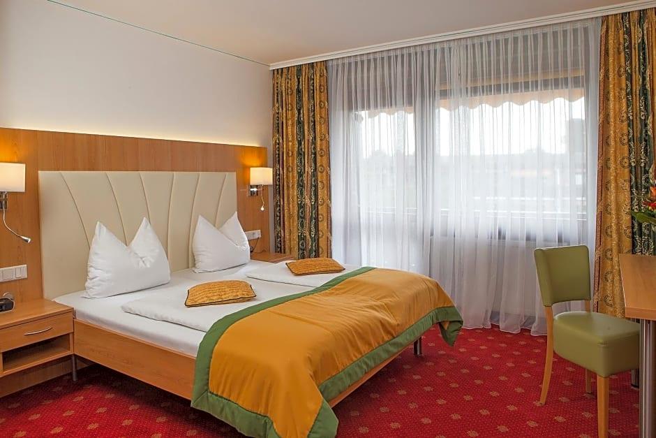 JOHANNESBAD THERMALHOTEL LUDWIG THOMA 7/56