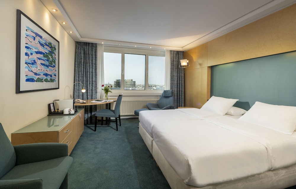 SUPERIOR, DOUBLE BED