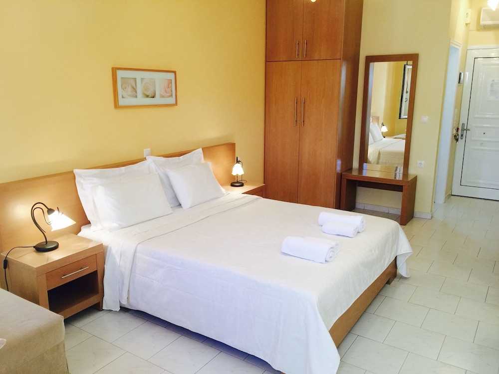 KOSTIS VILLAS 30/70