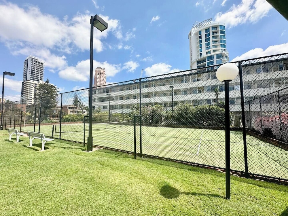 Talisman Apartments 43/75