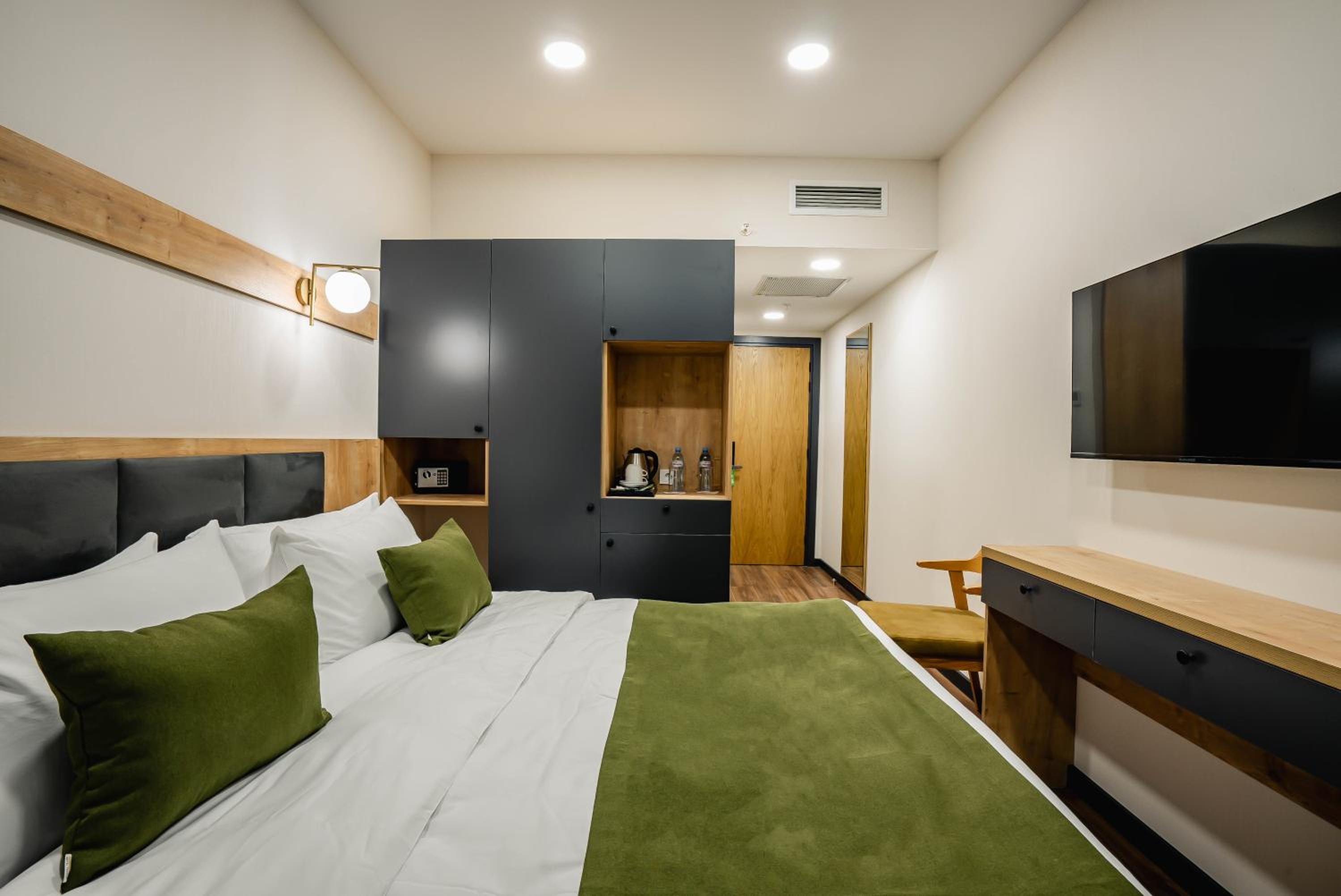 Room, Double or Twin Bed, Akhaltsikhe Inn 2/5