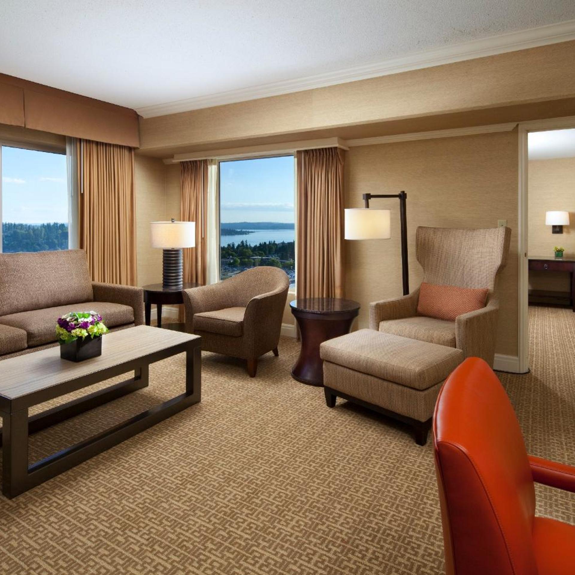 جناح ركني بسرير كينج