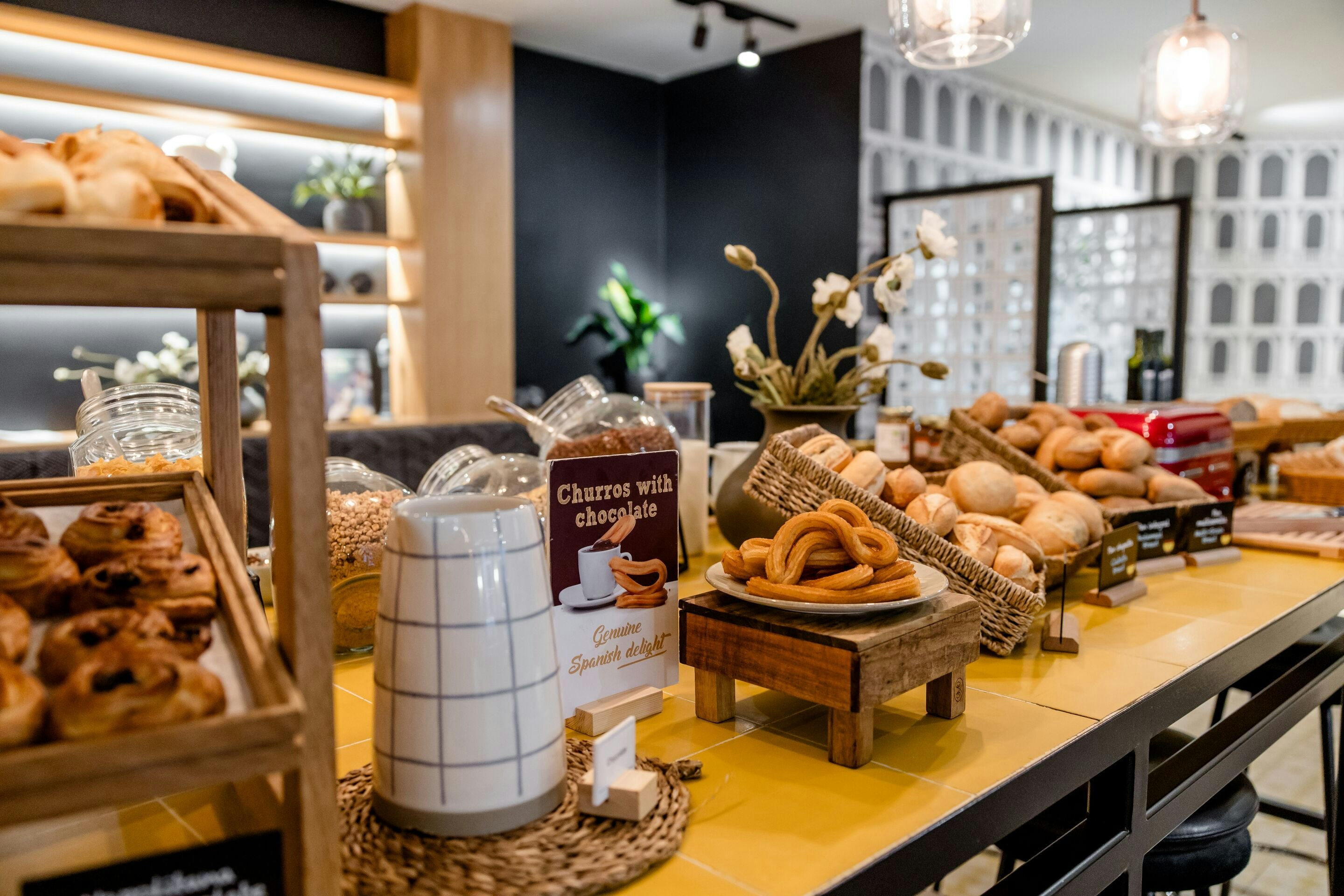 Motel One Madrid Plaza de Espana (ex. Mercure Madrid) 8/24