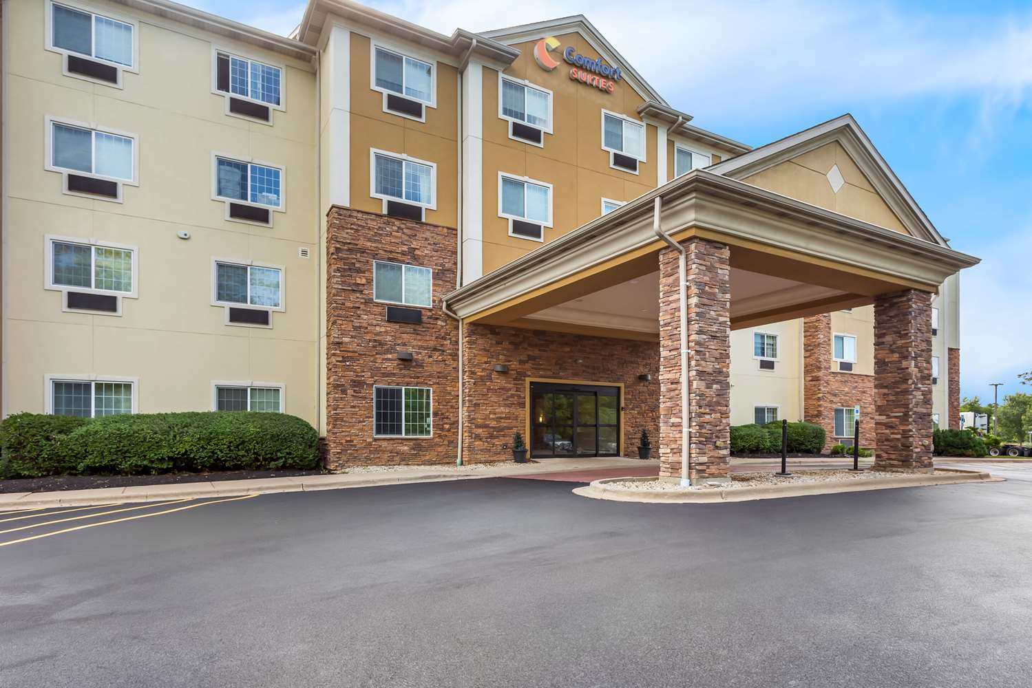 Comfort Suites Grayslake Near Libertyville North 24/25