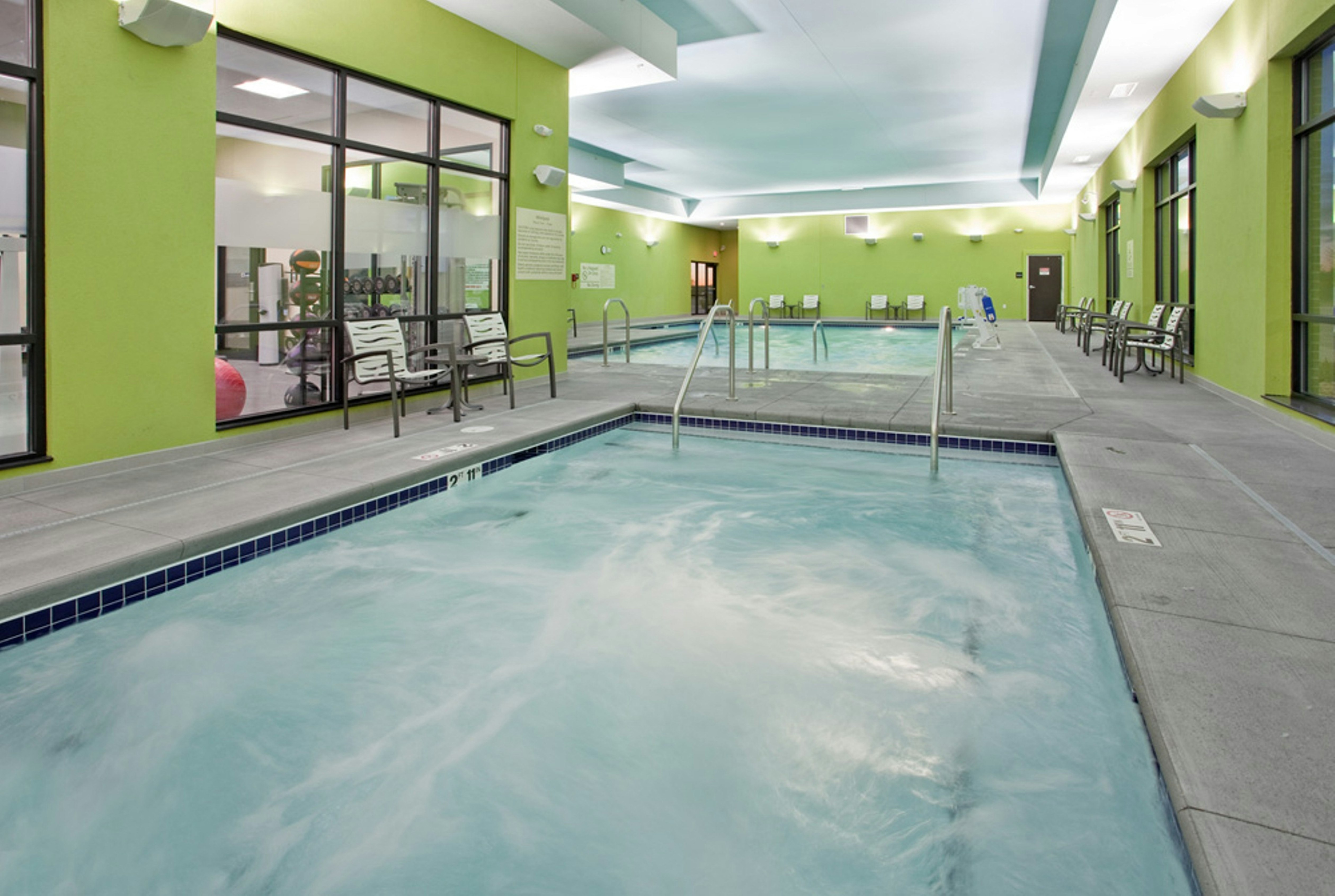 Hampton Inn Kearney 38/57