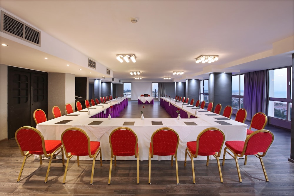 Anezi Tower Hotel 45/50