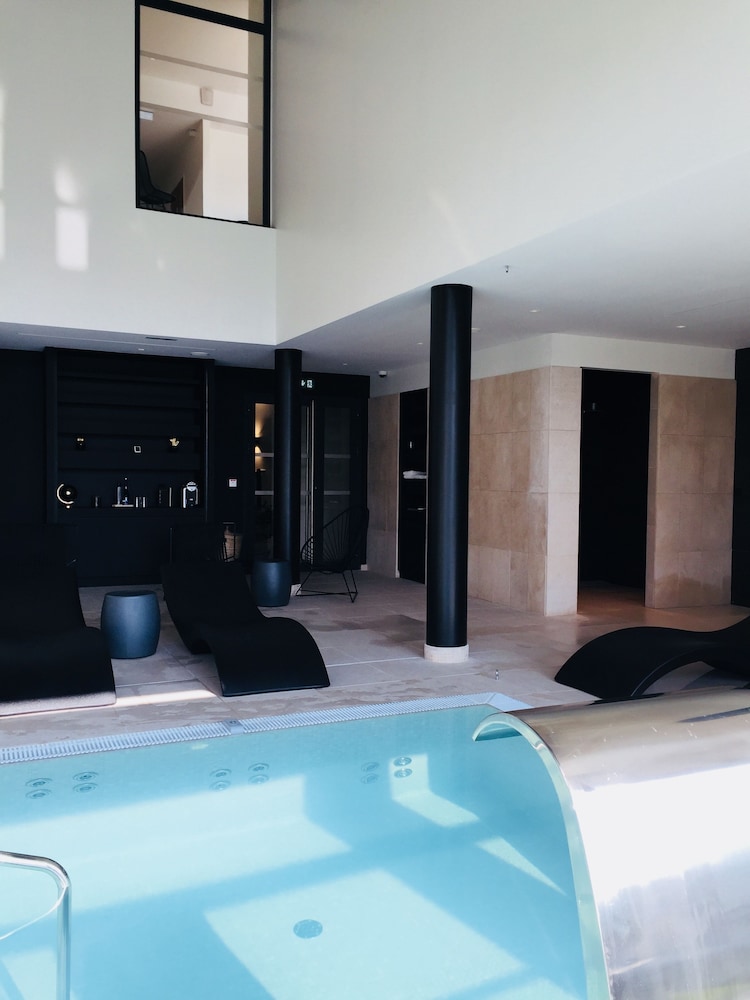 Le Richebourg Hotel Restaurant Spa 3/44