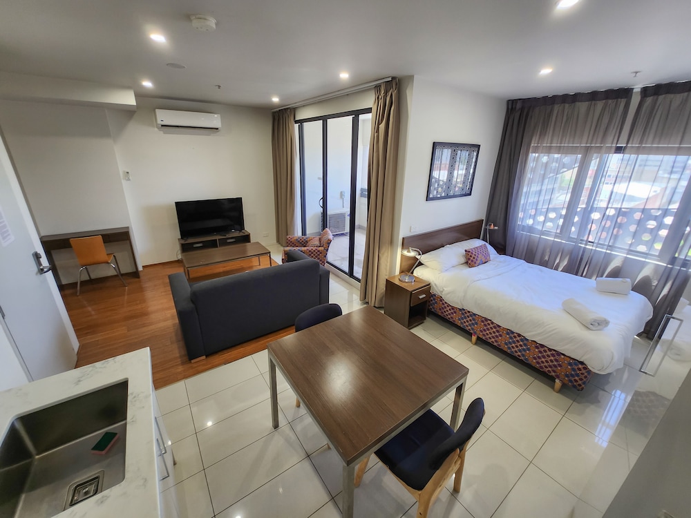 STUDIO, APARTMENT, ACCESSIBLE