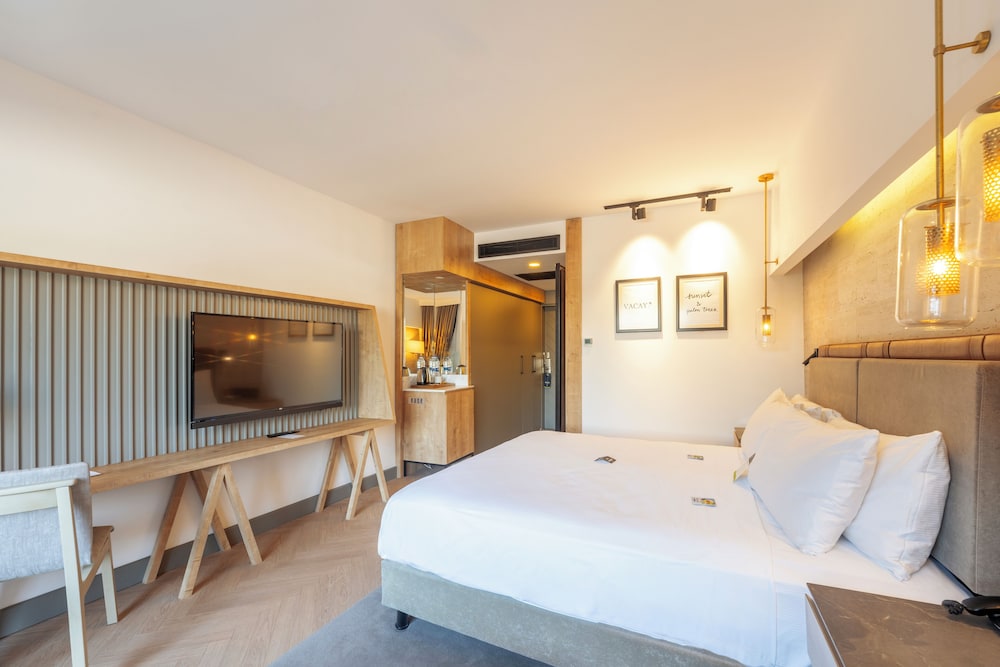 غرفة بسرير كينج، DoubleTree by Hilton Antalya-Kemer All-Inclusive Resort 5/11