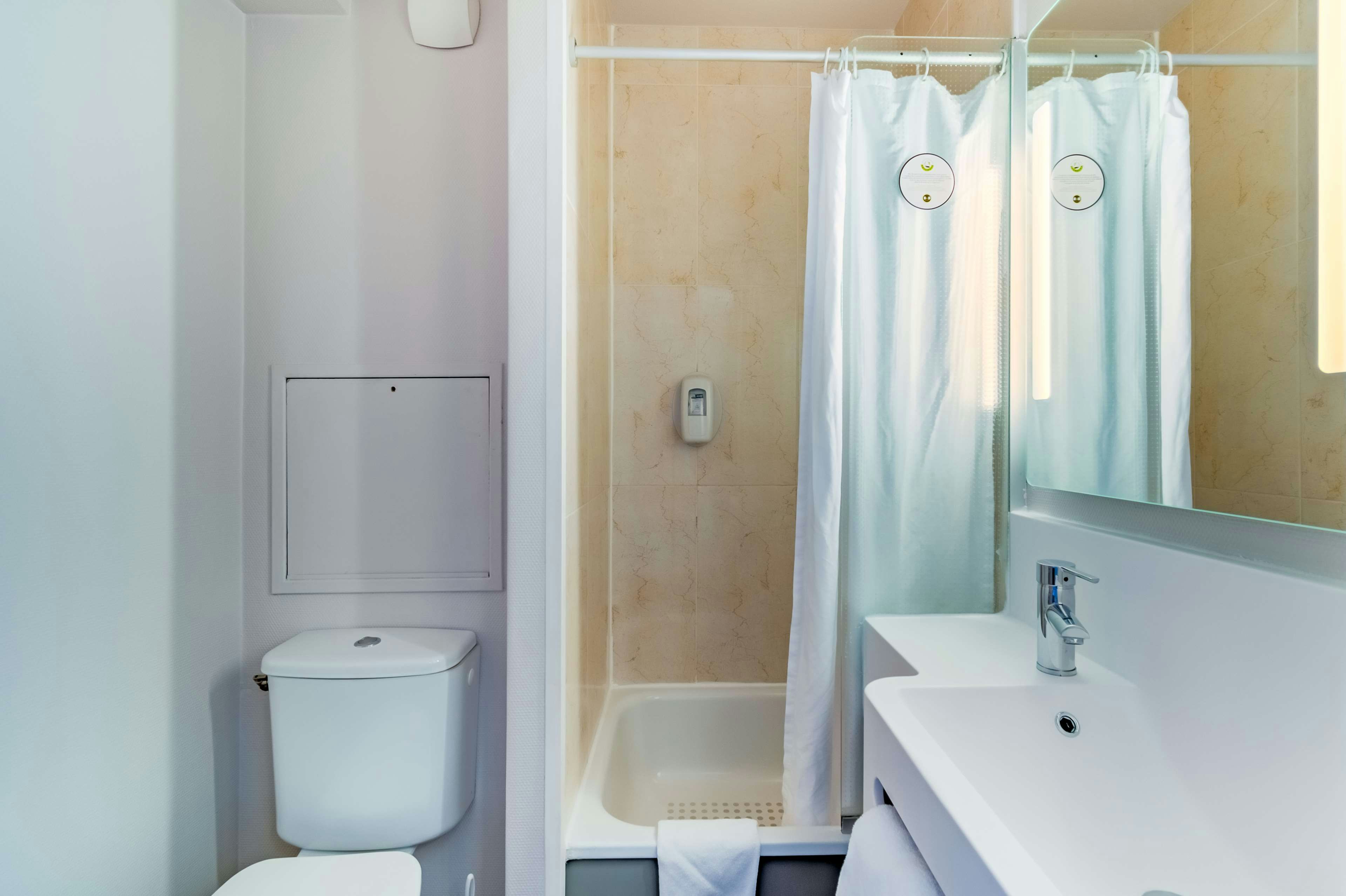 B&B Hotel Marseille La Valentine 25/26