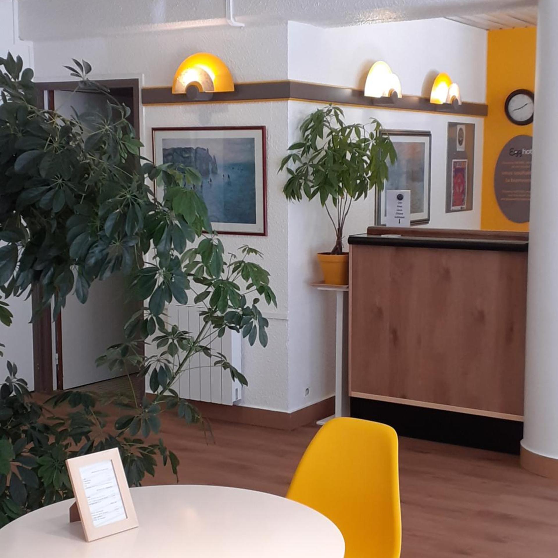 EGG HOTEL - HOTEL LES GENS DE MER Dieppe 10/48