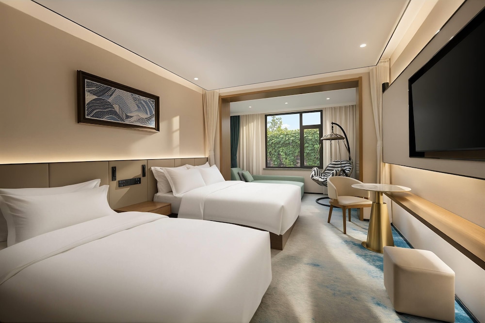 Days Inn by Wyndham Yantai Penglai 14/37
