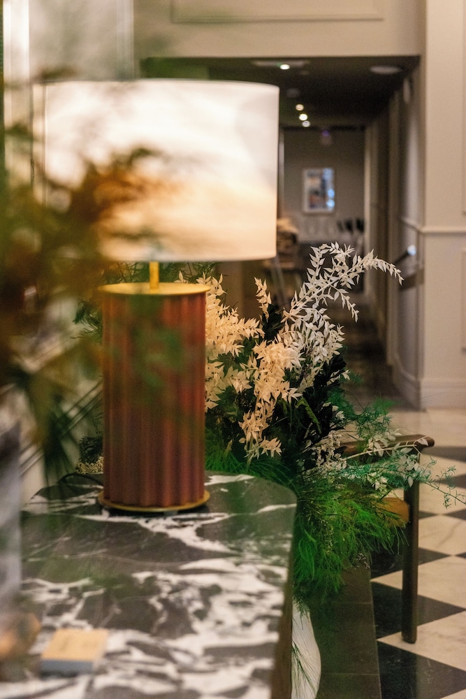 Vasanta Hotel Boutique 27/50