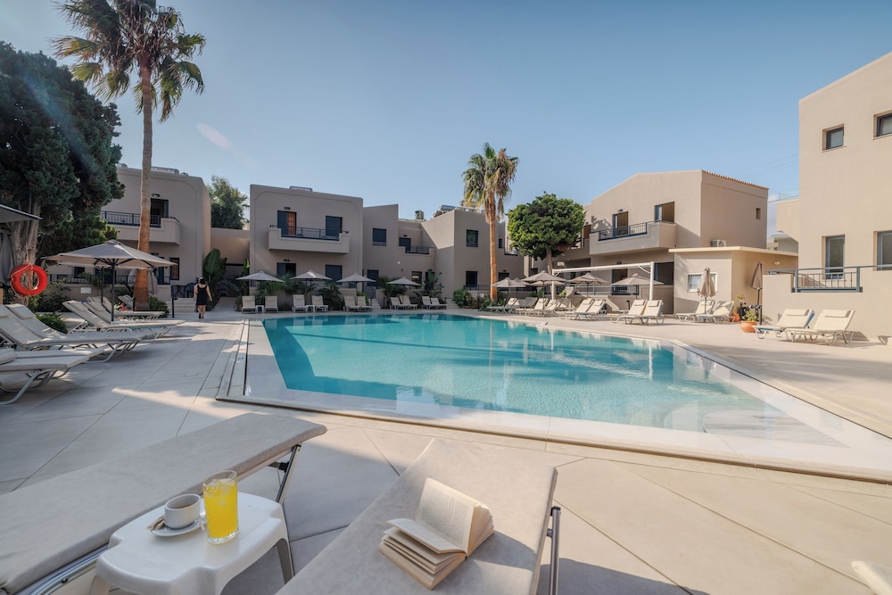 Blue Aegean Hotel and Suites in HERSONISSOS
