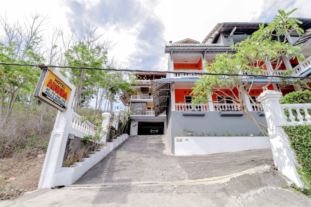Adinda Beach Hotel and Villa by ZUZU 52/57