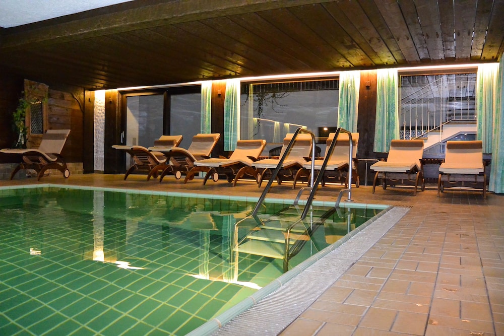 KURHOTEL EICHINGER 22/50