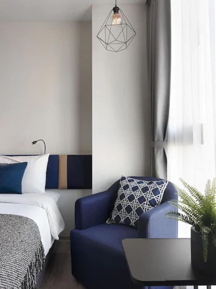 Explore Hotel 22/28
