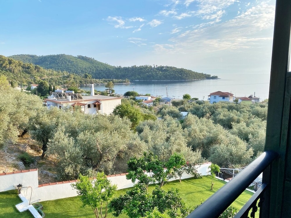Panormos Beach 38/50