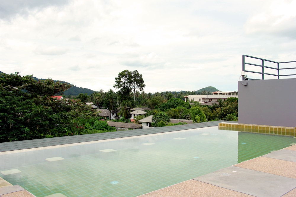 Cheeky Monkey S Samui 14/25