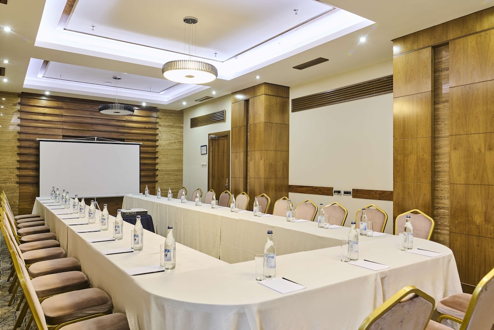 Radisson Blu Hotel Yerevan 39/50