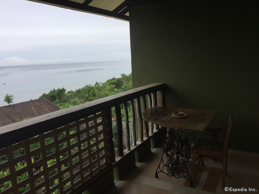 Bohol Bee Farm 5/75
