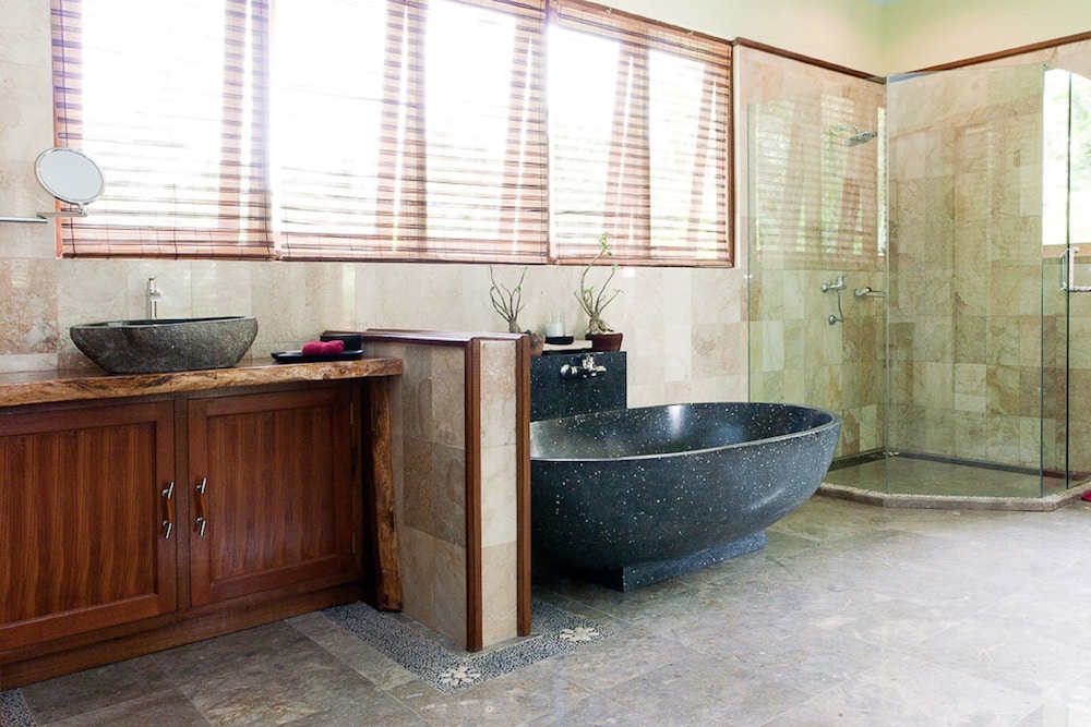 Suara Air Luxury Villa Ubud 7/50