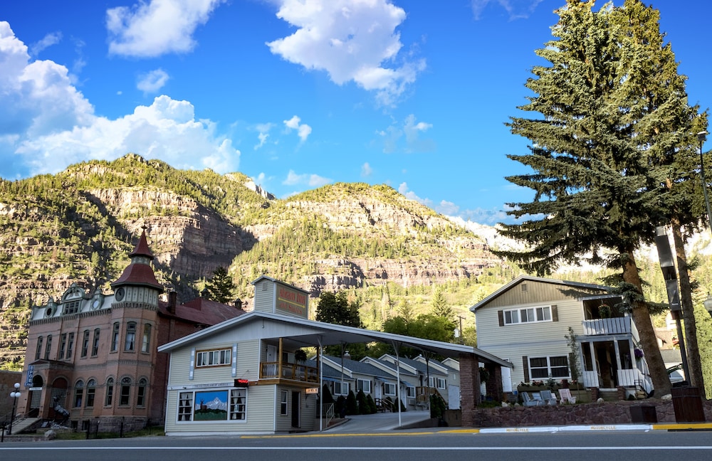 Abram Inn & Suites 55/65
