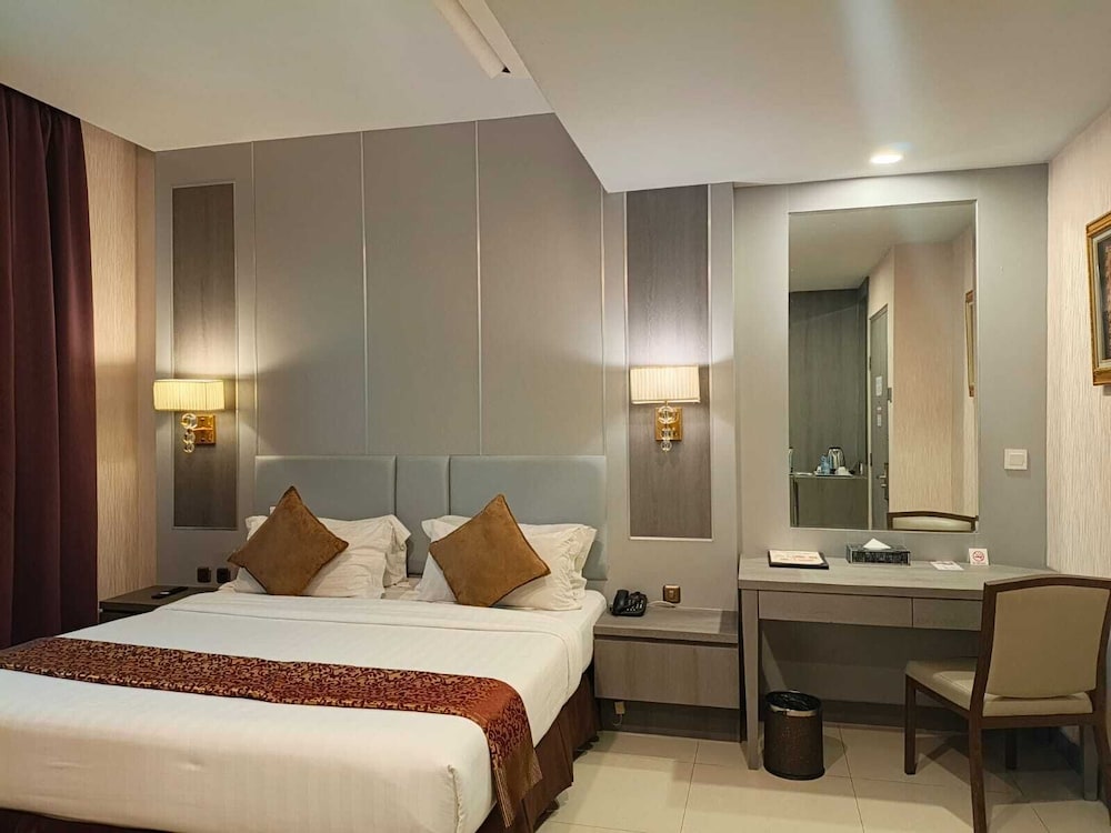 Grand Paragon 25/55