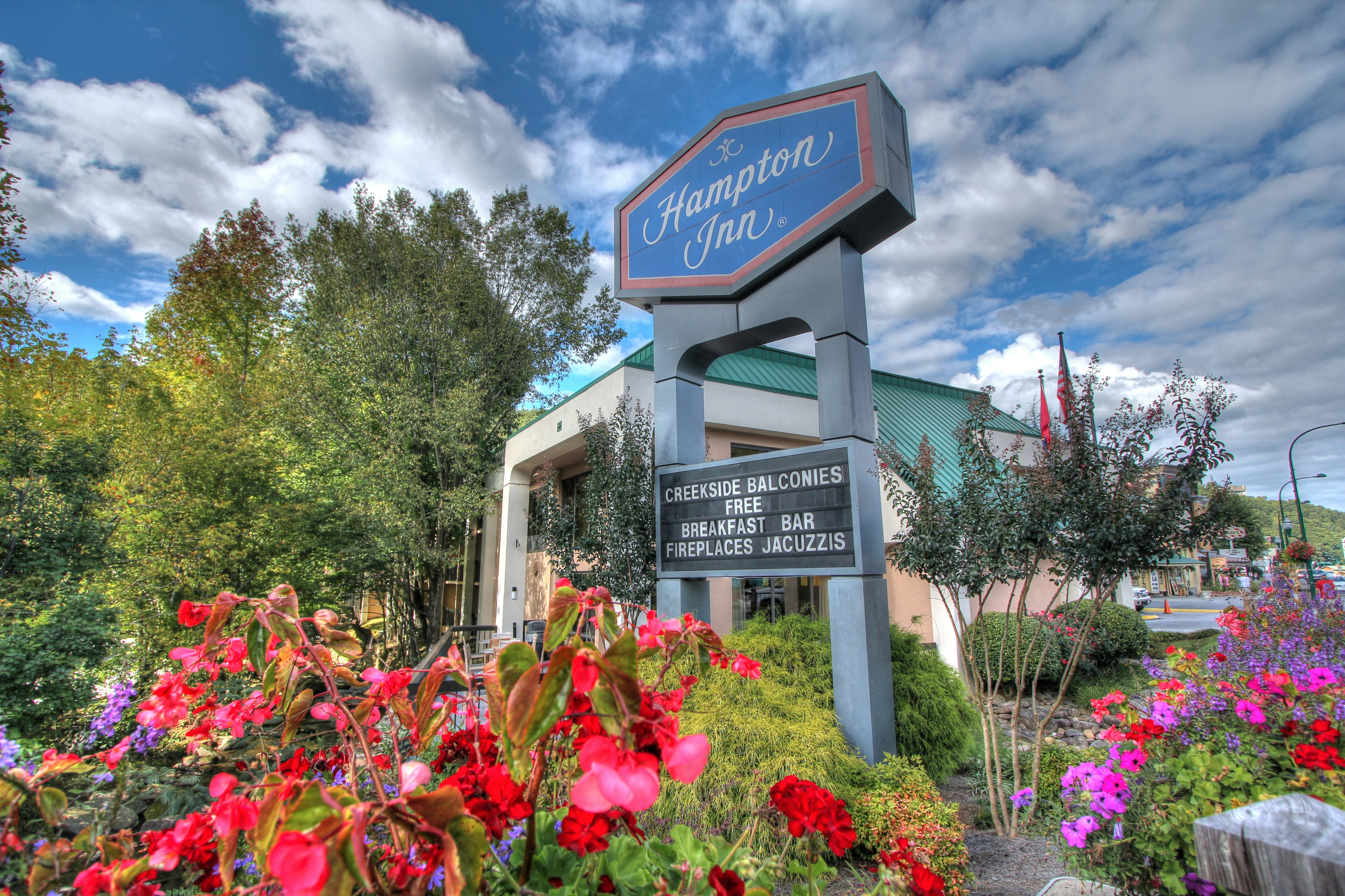 Hampton Inn Gatlinburg 7/68