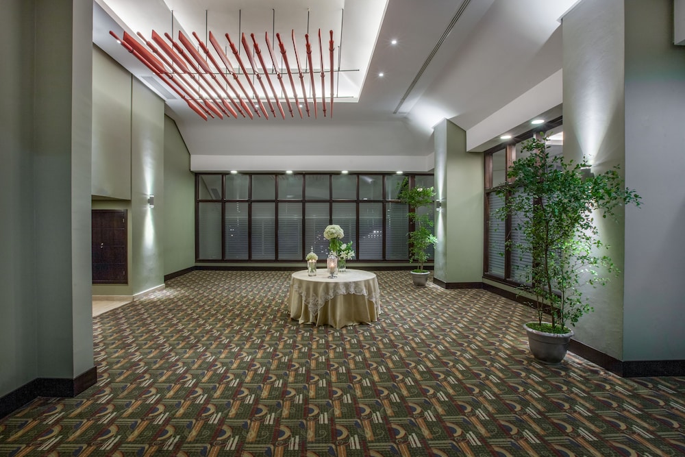 Crowne Plaza Santo Domingo (ex Intercontinental V Centenario Hotel) 36/71