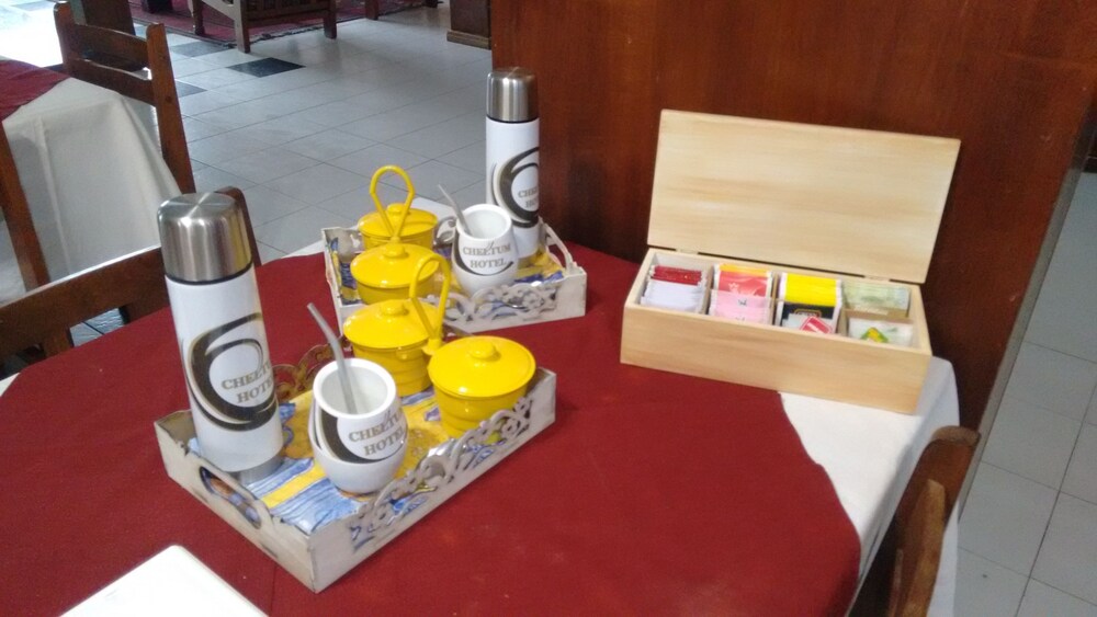 Cheltum Hotel 4/32
