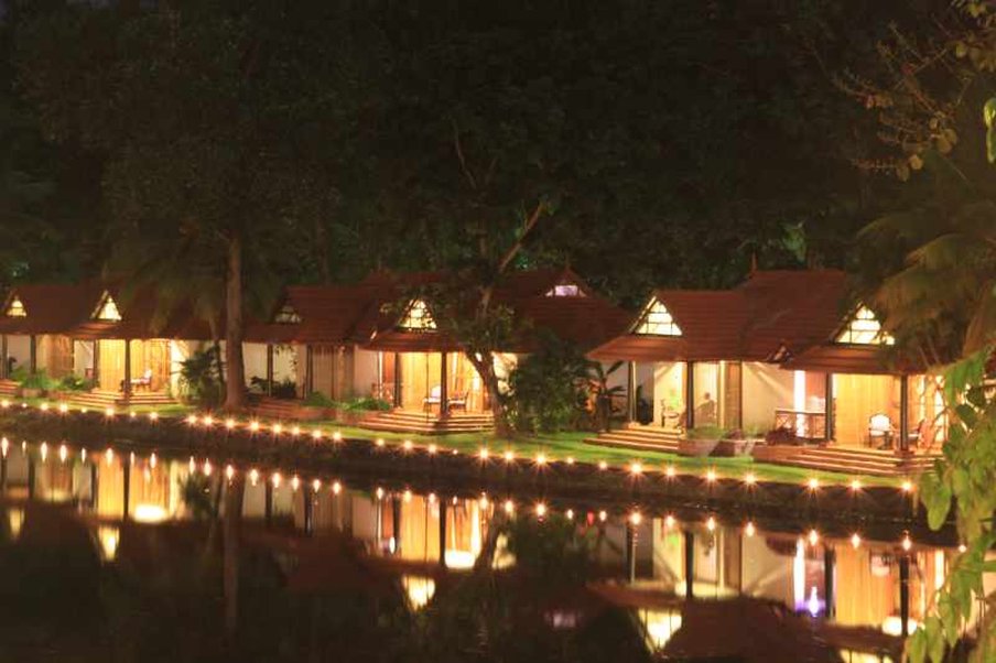 Taj Kumarakom Resort & Spa, Kerala 27/46
