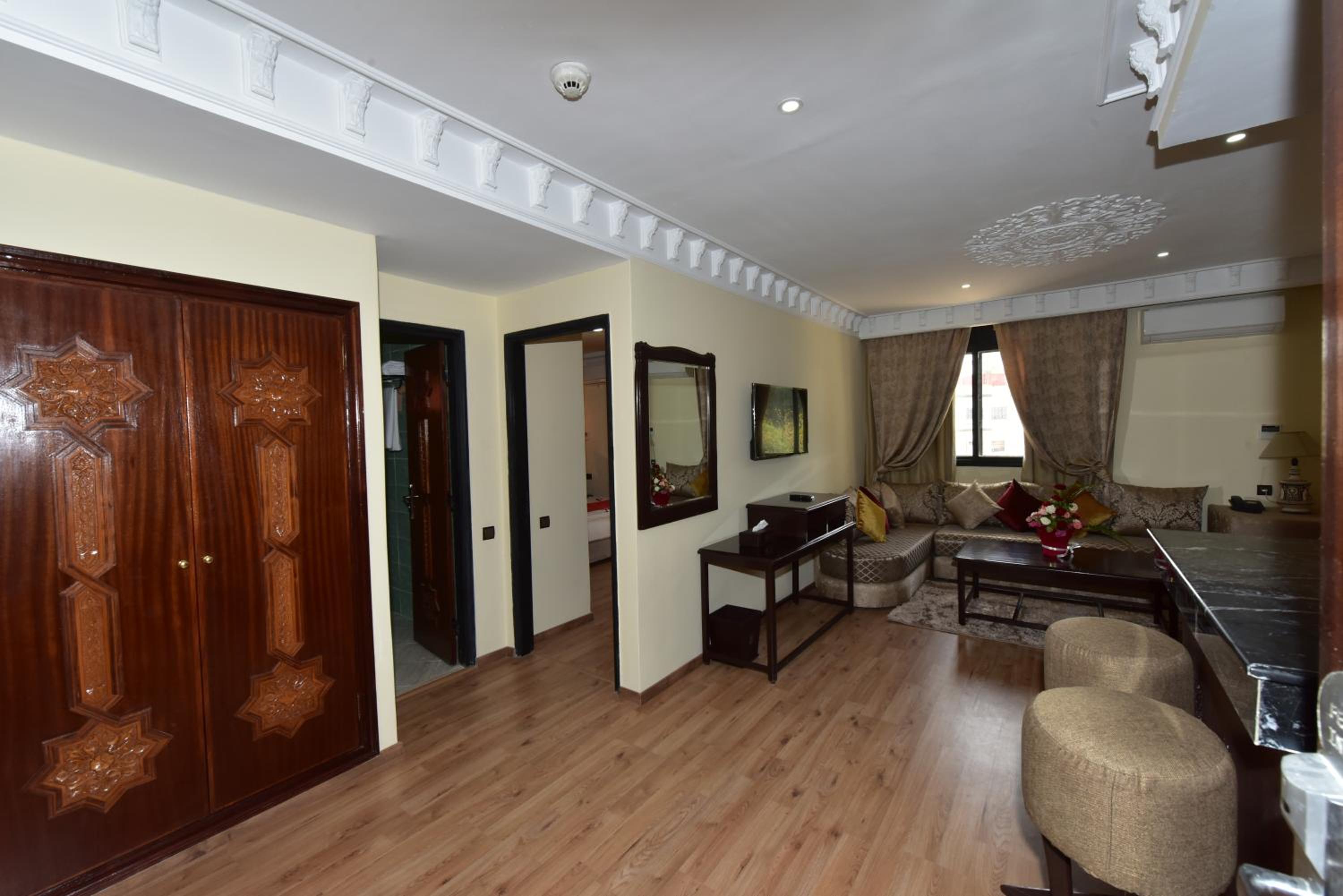 Fes Inn 40/55