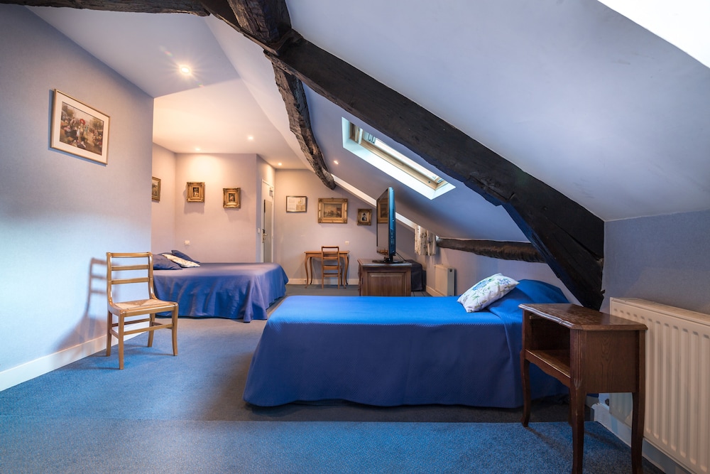 Hotel des Arts cite Bergere 24/31