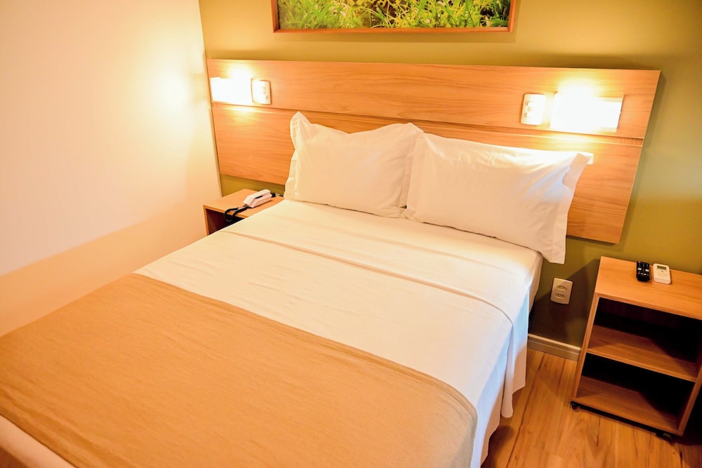 Bristol Marambaia Hotel 28/40