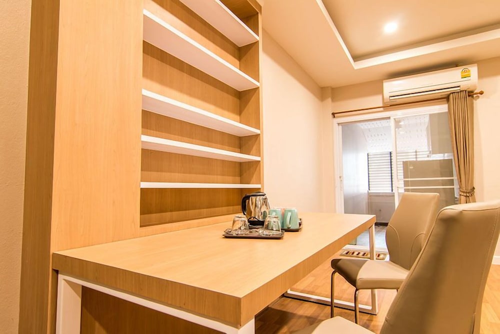 At Home At Udon 34/65