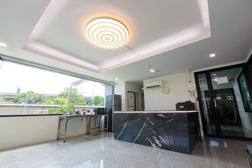Siam Rama 9 Hotel 11/50