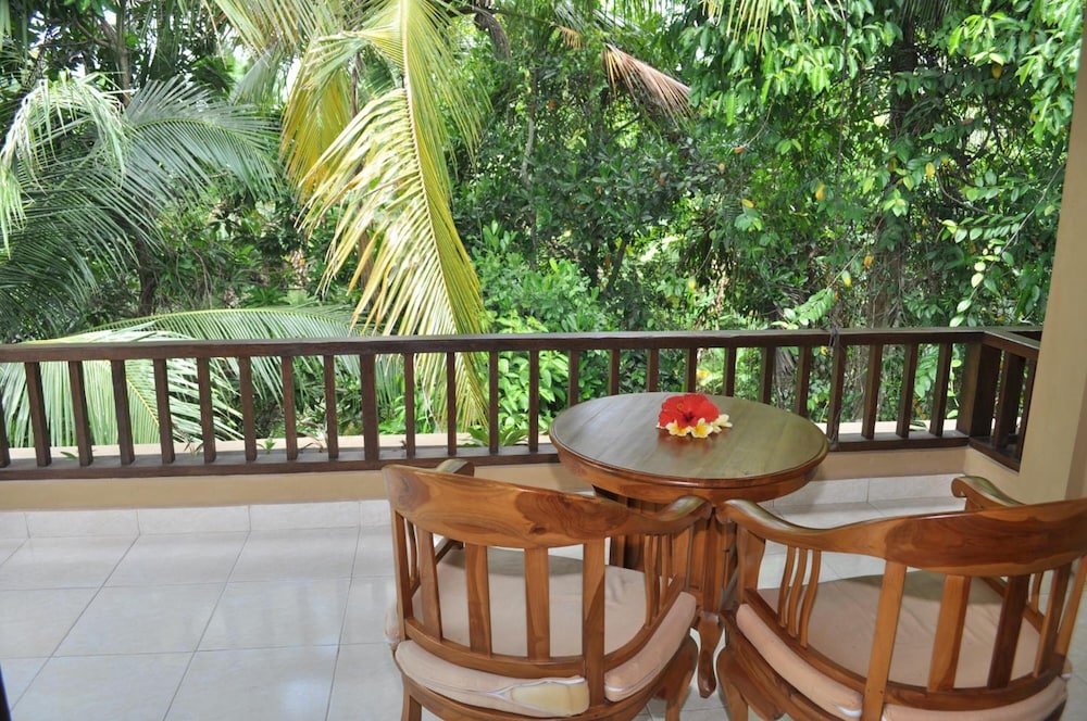 Jati 3 Bungalows 44/71