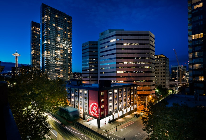 Staypineapple Hotel FIVE Downtown Seattle 47/51