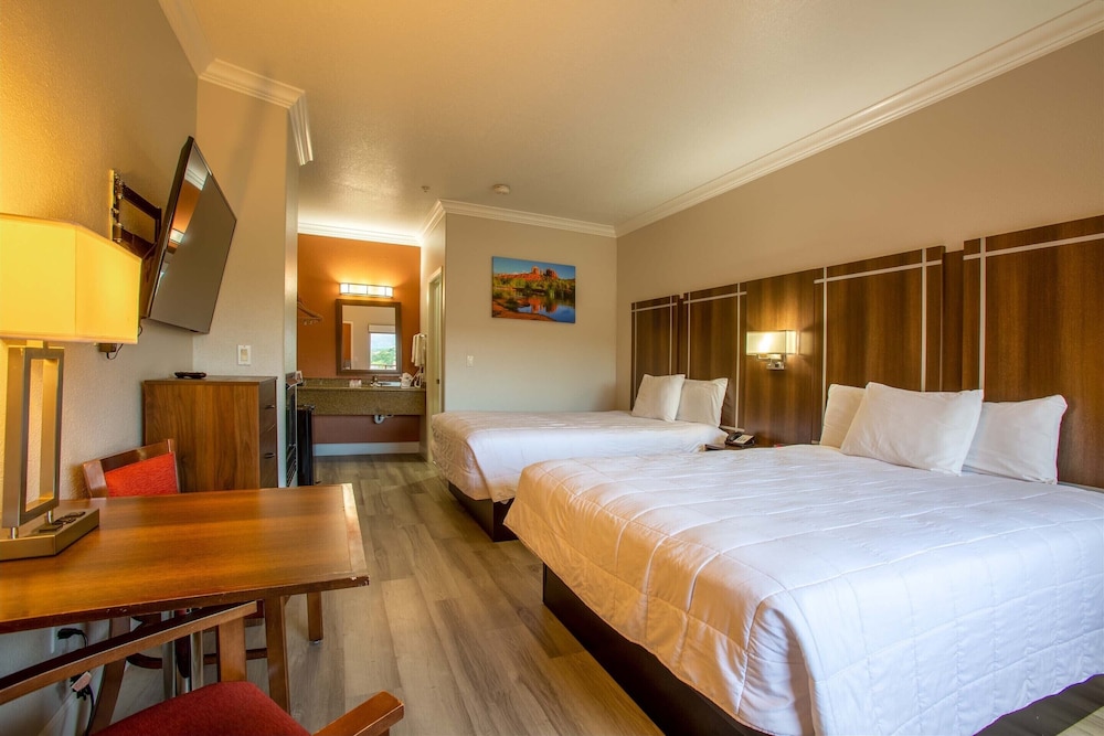 Wildflower Inn 33/59