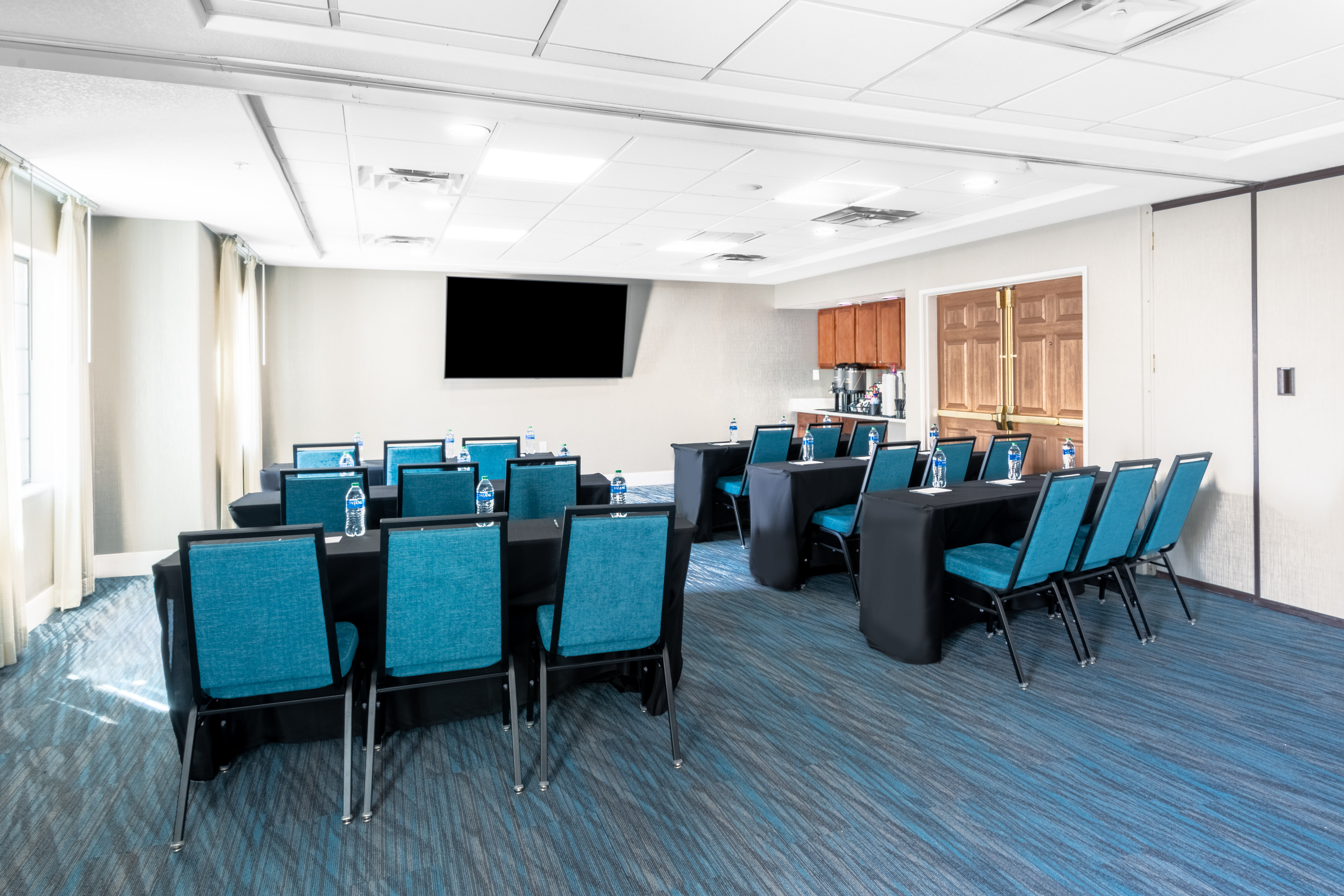 Staybridge Suites Phoenix-Glendale 54/65