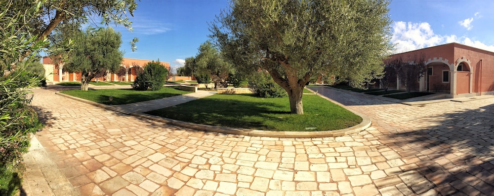 Hotel Relais Antica Masseria 6/72