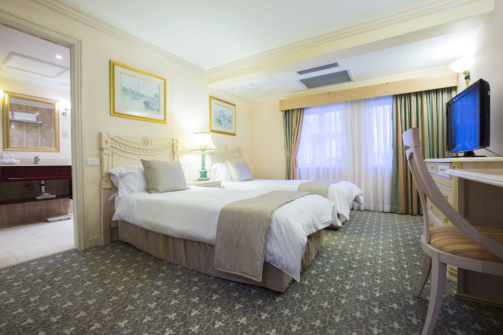 RADISSON BLU LE VENDOME-CAPE TOWN 13/33